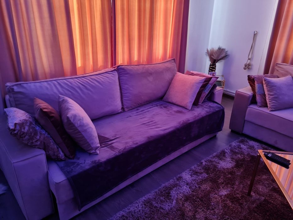 Vand canapele catifea!