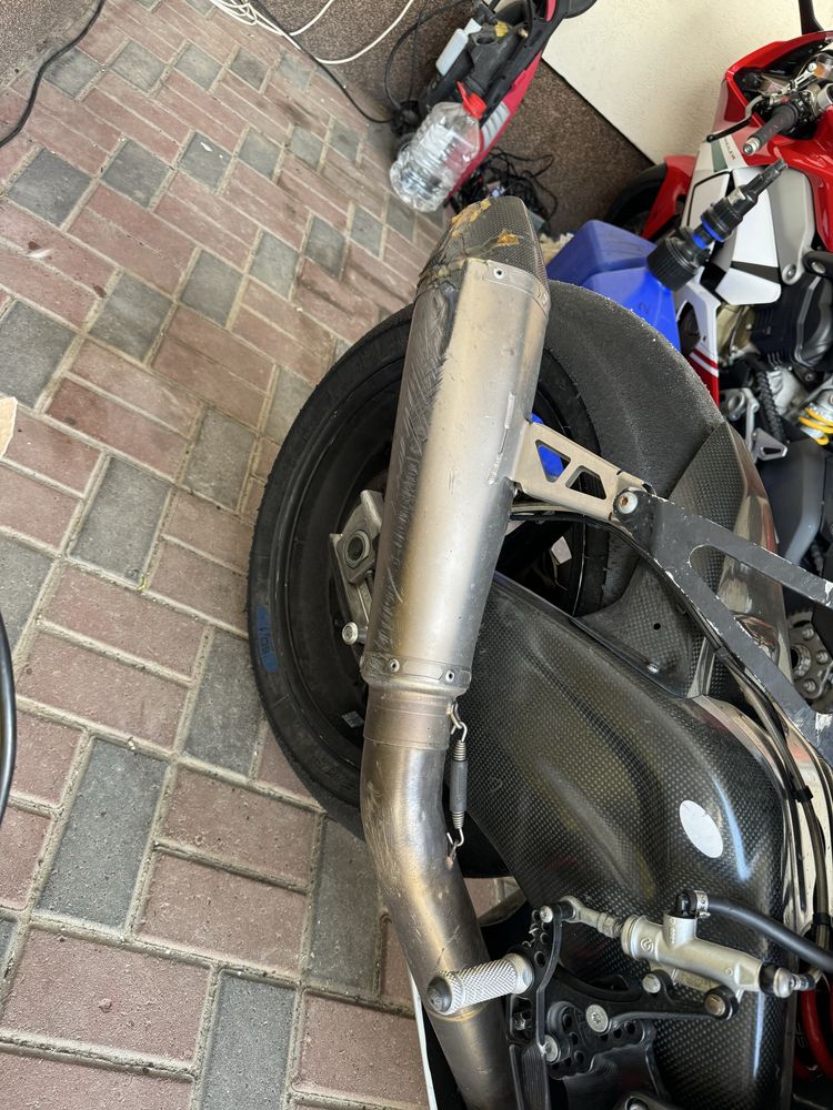 bmw s1000rr 2015 curcuit