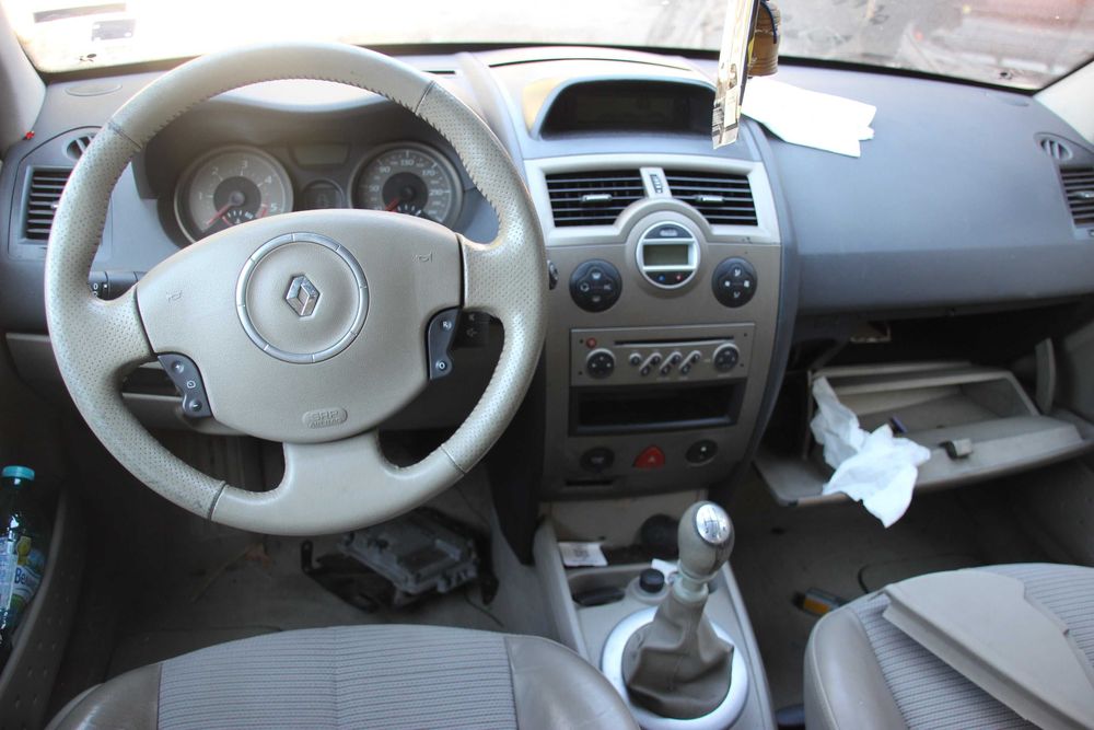 РЕНО МЕГАН 1.9 dCI , 2008 г. – САМО НА ЧАСТИ