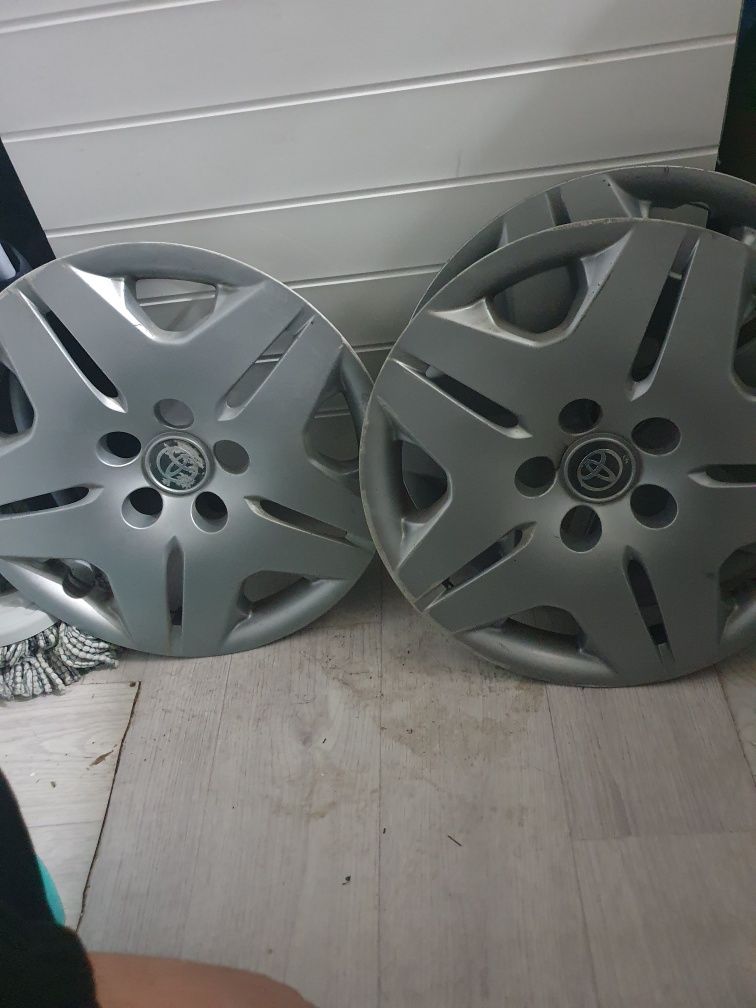 Продам  колпак 3 шт