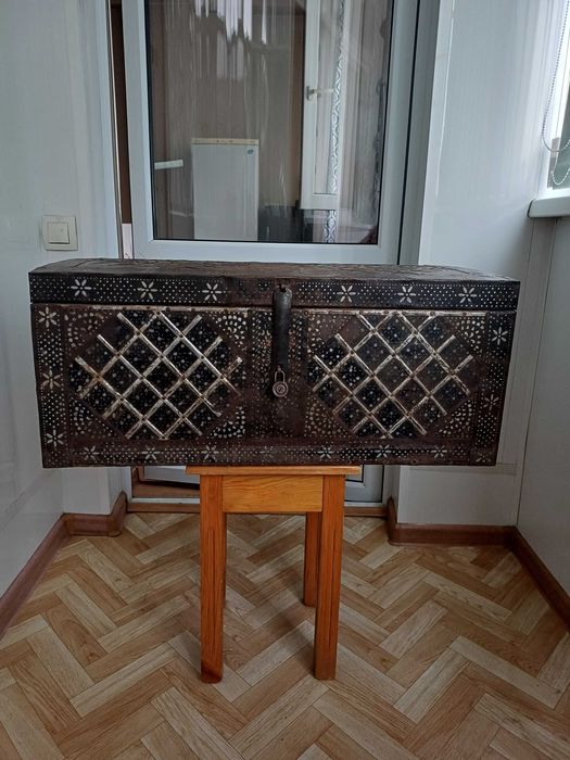 Казахский национаьтный СУНДУК