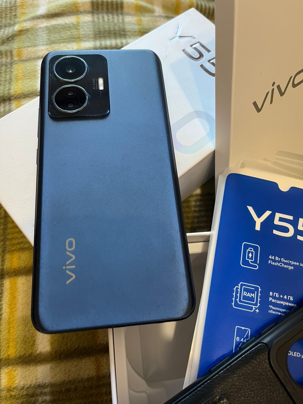 Продам Vivo  Y55