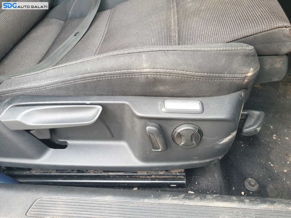 Interior Textil Scaune Fata Stanga Dreapta si Bancheta Spate Sezut cu Spatar Volkswagen Passat B8 Break Combi 2014 - 2023 [C8804] [C8805] [C8806] [C8807]