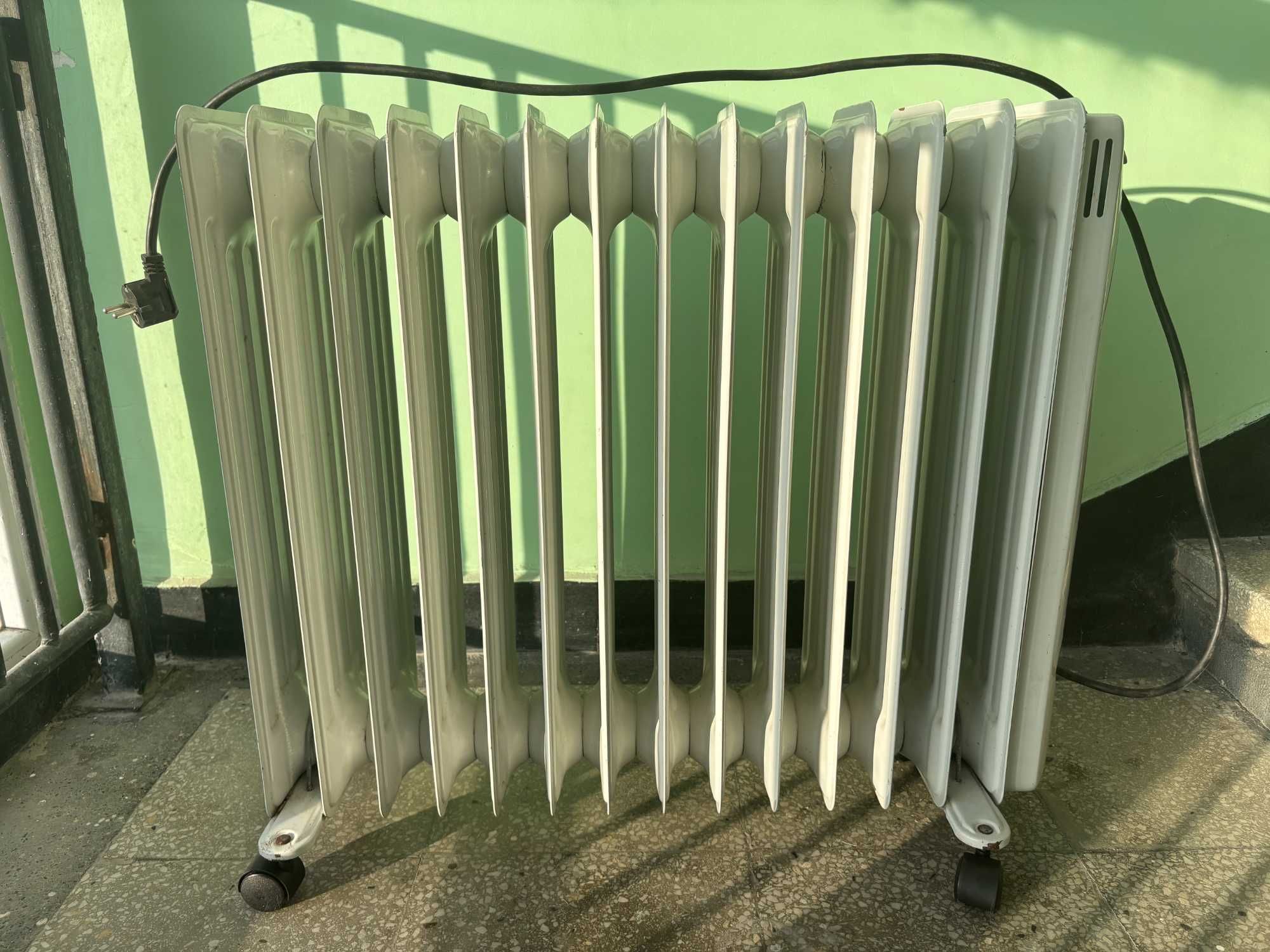 Маслен радиатор Tesy 3000W