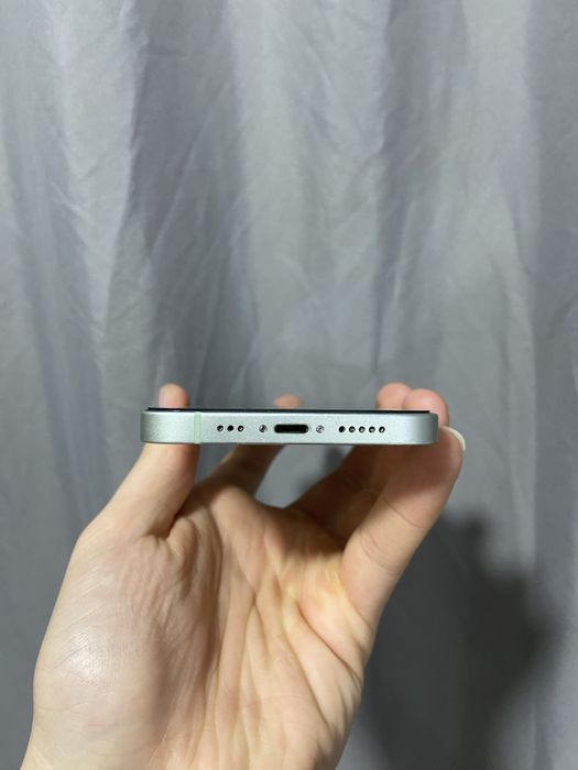 iPhone 12 64GB • Turcoaz • Baterie 89% • Neverlocked