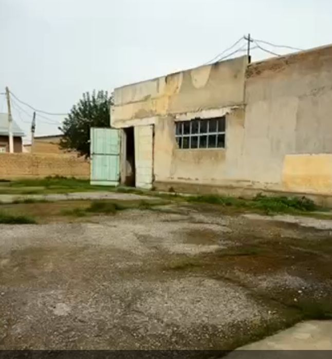 Здания падает с гарантия