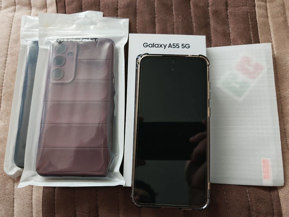 Telefon Samsung A55 8gb RAM  256 Rom dual SIM+ microsd ca nou garantie