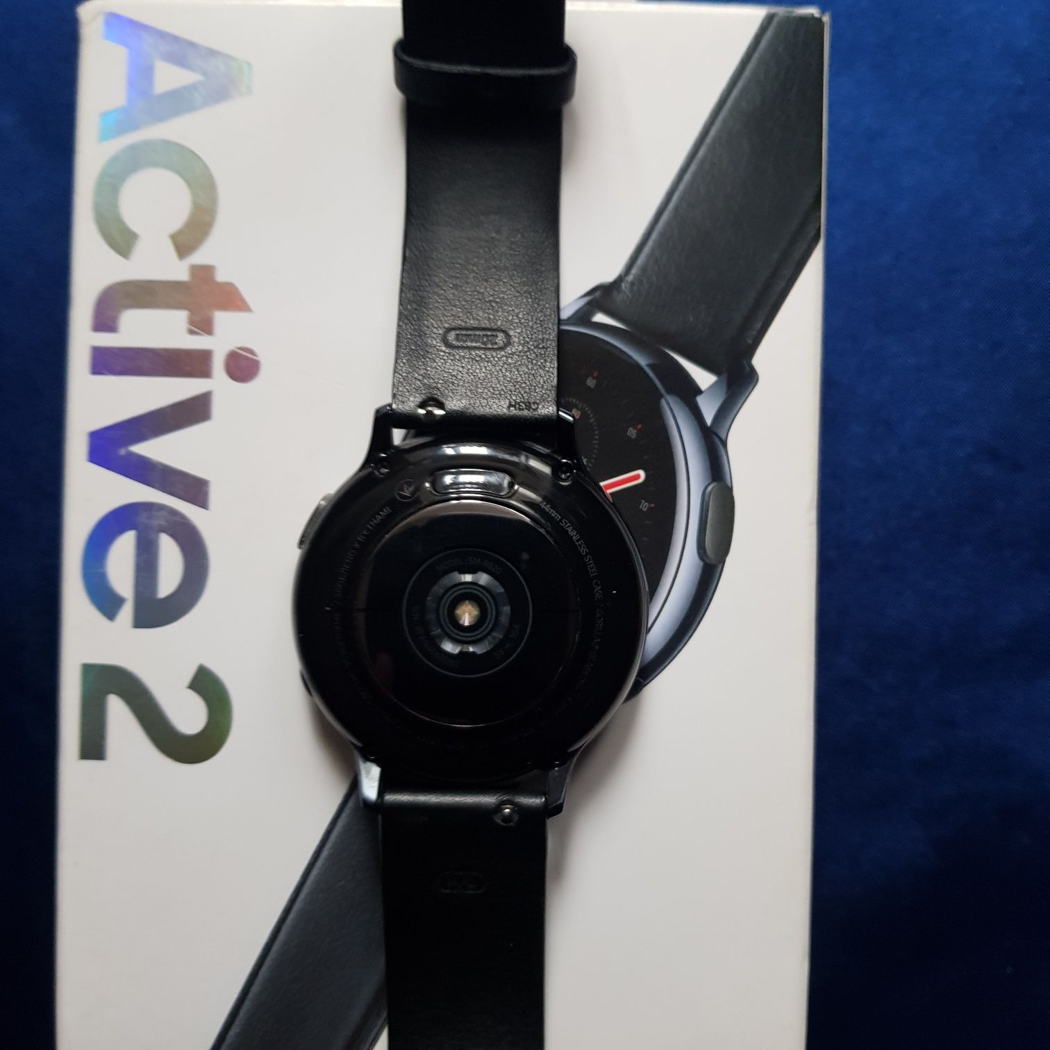 Продаю Смарт Часы Samsung Galaxy Watch Active 2 44мм