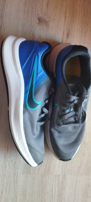 Nike маратонки запазени 38,5 за 50 лв.