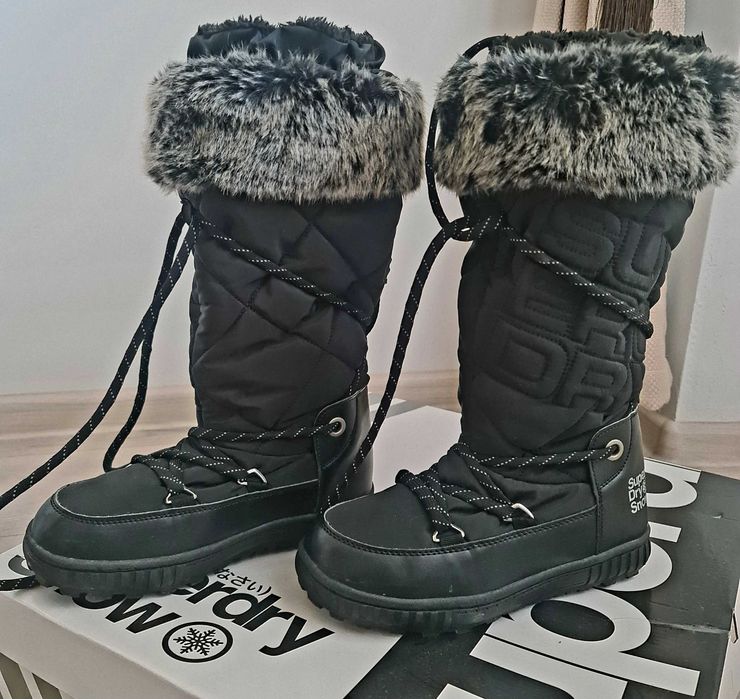 Cizme impermabile de iarnă- SuperDry
