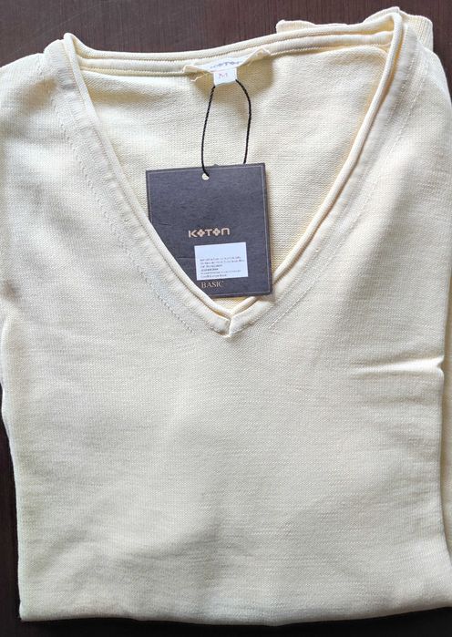 5 pulovere casual/bumbac/decolteu in V, mar. M, noi, cu/fara eticheta