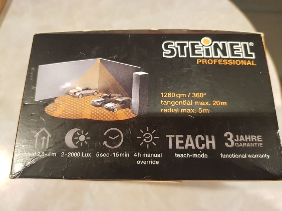 Senzor miscare 360 STEINEL Profesional.