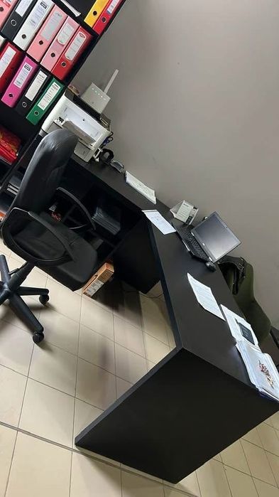 Vand Mobilier birou