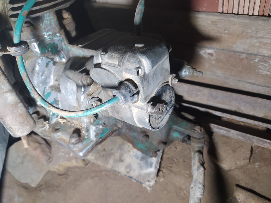 T 40 traktorini yordamchi dvigateli