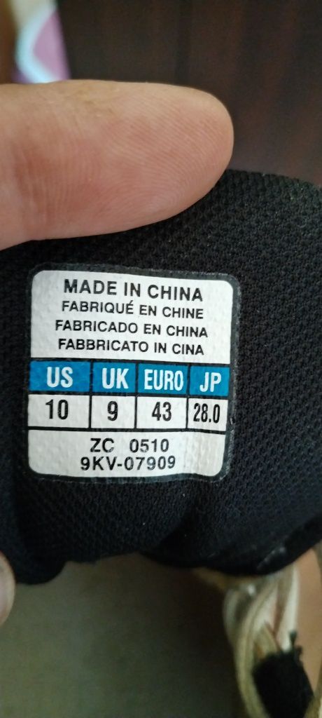 Запазени, оригинални, маратонки Mizuno