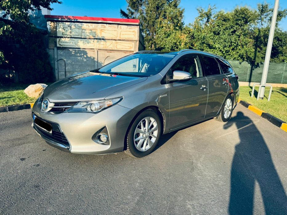 Toyota Auris Touring Sports 1.8 CVT|Panoramic| Navi RO| Istoric Toyota