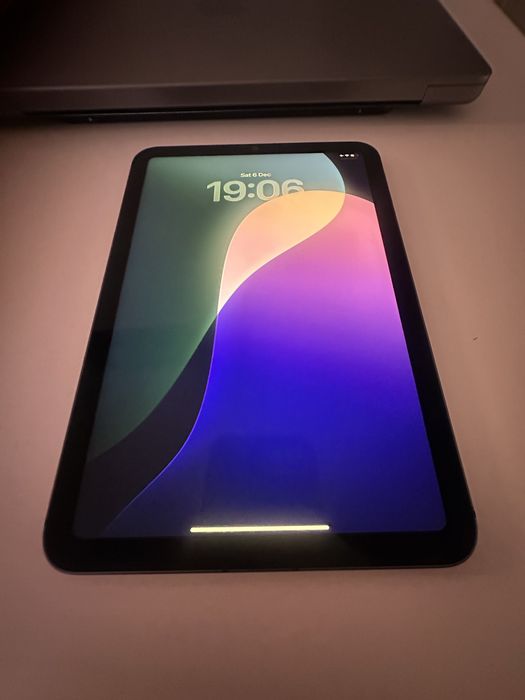 iPad Mini 6 64GB Wi-Fi + Cellular – Impecabil, ca nou, 3 ani garanție