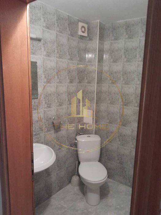 Дава се под наем Двустаен апартамент в Варна, Базар Левски - 120 кв.м за 725 € - Снимка #8