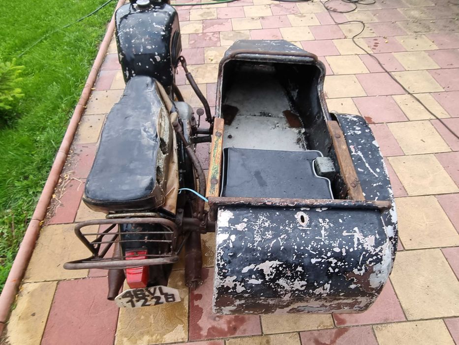 Motocicleta k 175 cu atas SOVIETICA