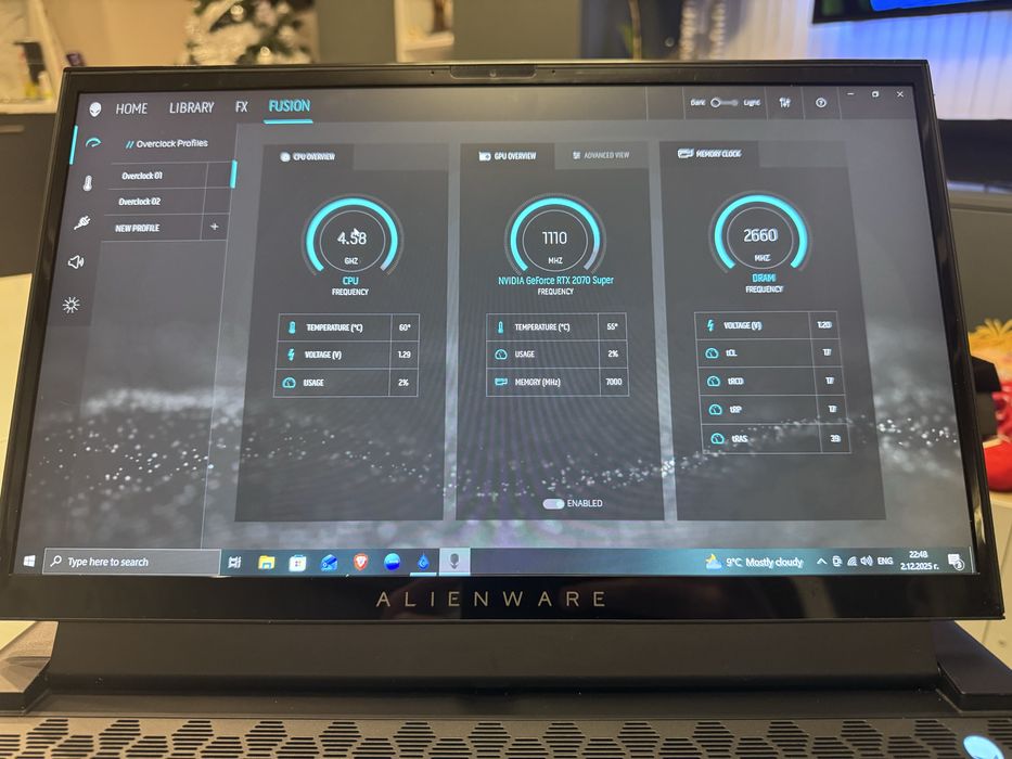 Alienware m15 R3 Като нов ! Бартер за Macbook !