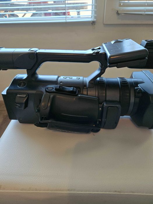 Видео камера  SONY HDR - FX1 E