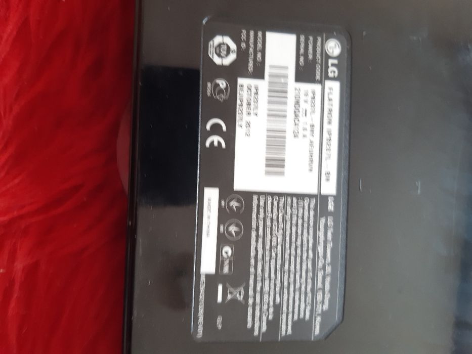 Монитор продавам