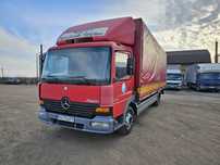 Mercedes-Benz ATEGO 818 Platforma 7490 KG cu prelata si lift stare foarte buna de functionare