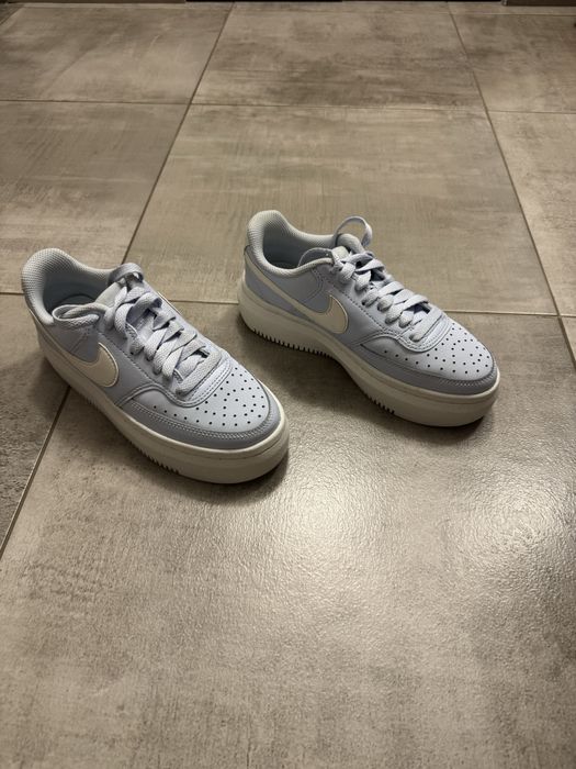 Vand Nike urilizati Sneakers Court Vision Alta DZ5394 Albastru