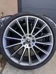 Оригинални AMG джанти с гуми 20”