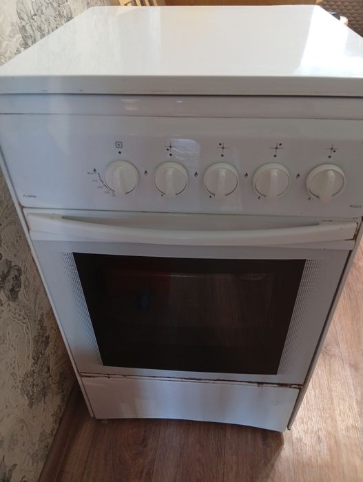 Газовая плита с газовой духовкой