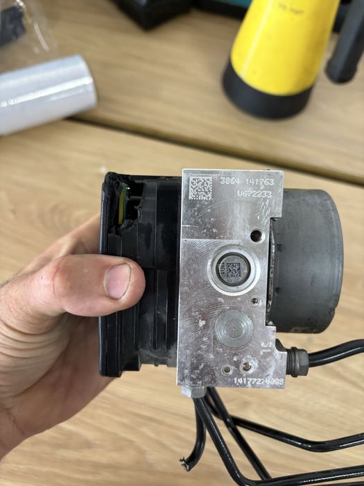 Modul ABS ESP Volkswagen Golf 7 Skoda Octavia 3 Leon Toledo 5Q0907379L