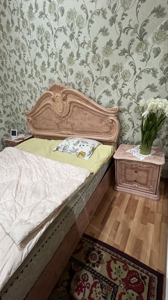 Турецкая мебель с тумбочкой