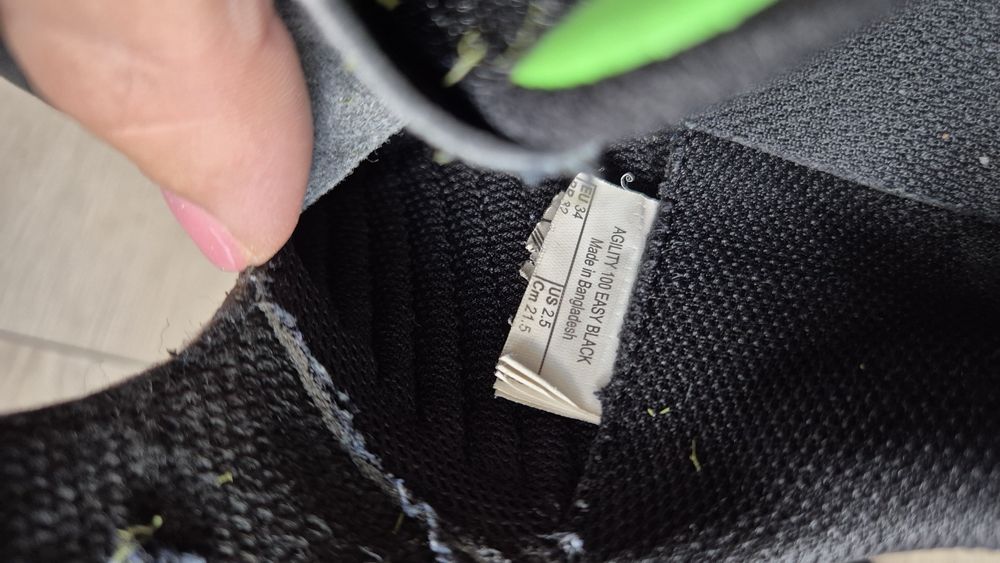 Încălțăminte de fotbal Nr 34