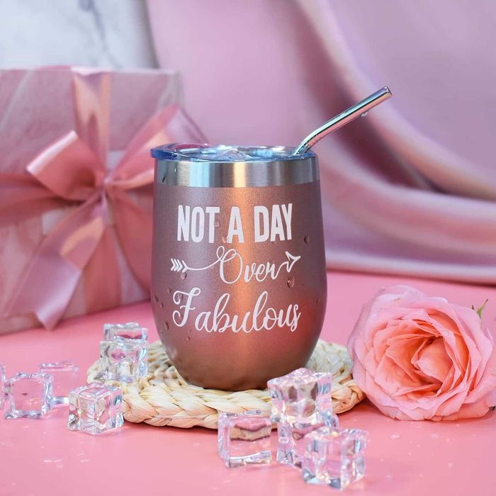 Подарък за Kоледа за нея - Подаръчна SPA Кутия 13 в 1