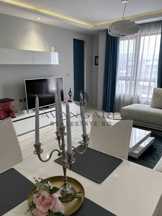 Продава се Тристаен апартамент в Пловдив, Тракия - 120 кв.м за 2508 €/кв.м - Снимка #3
