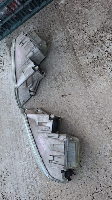 Faruri Skoda Octavia 2