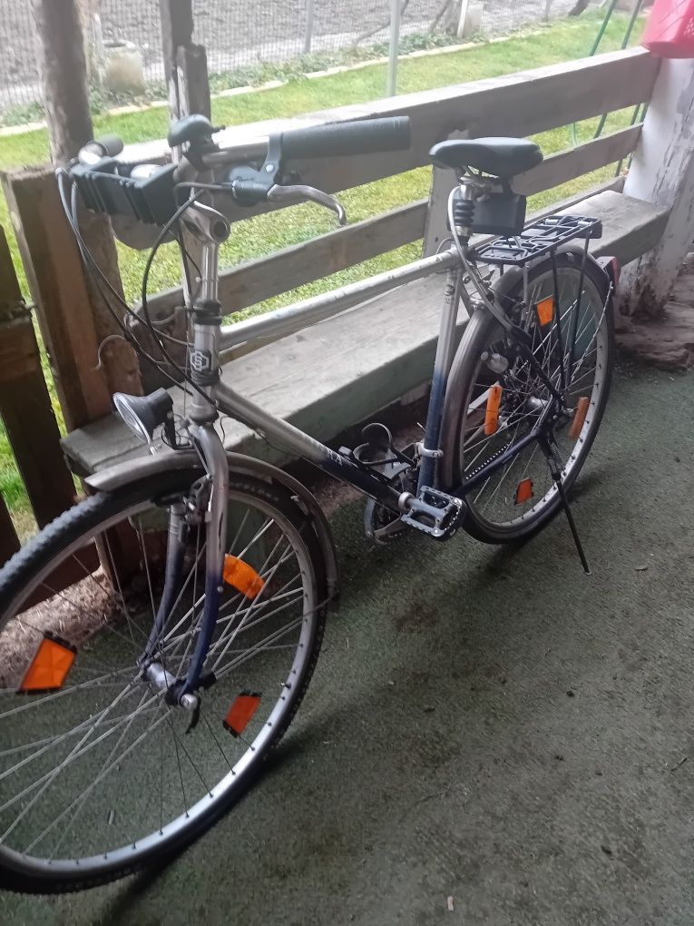 Vând biciclete  2 bucăți