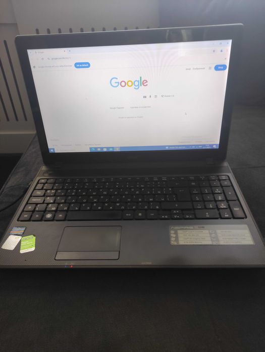 Лаптоп Acer Aspire i3 2350 M 15.6