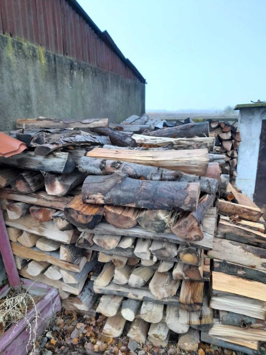 Lemn de foc cu livrare la domiciliu pentru centrale sau sobe de teraco