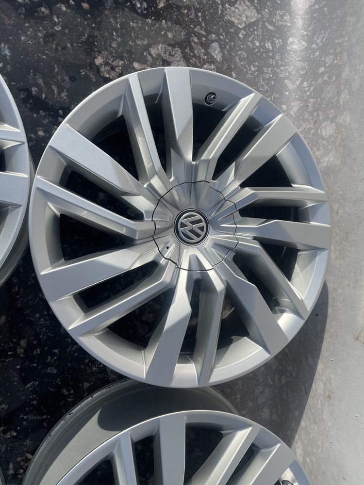 Лети Джанти 5х112 19 цола Volkswagen  Фолксваген 5x112