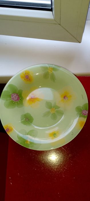Тарелка глубокая FRESSIA, 22 см., Luminarc.