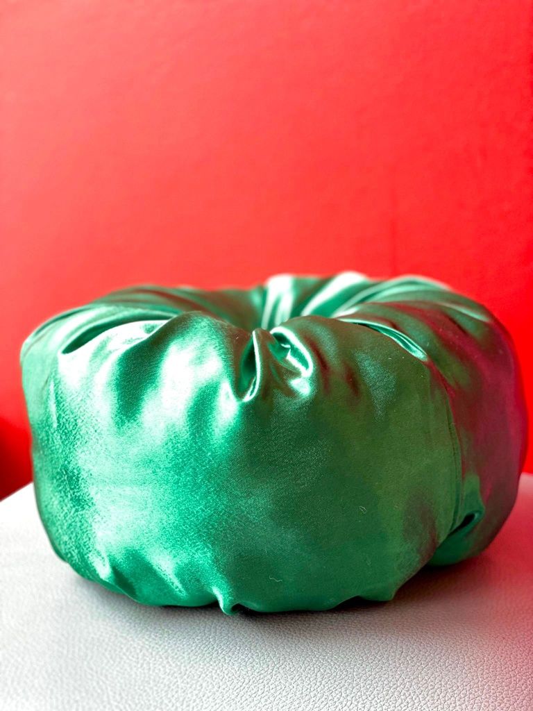 Perna Satin Decorativa