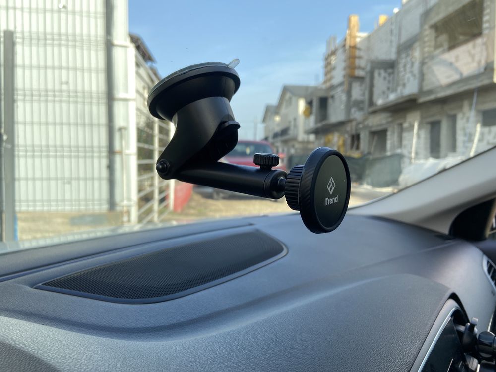 Suport Auto Telefon cu Magnet pentru Grila Ventilatie Suport Magnetic