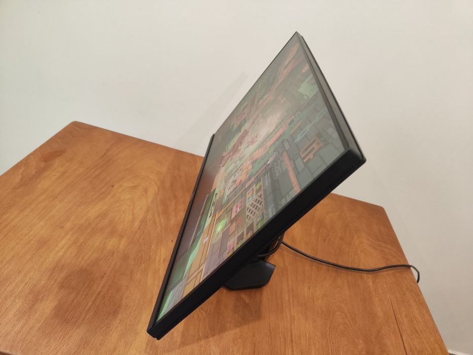 24 инчов 144hz монитор Dell