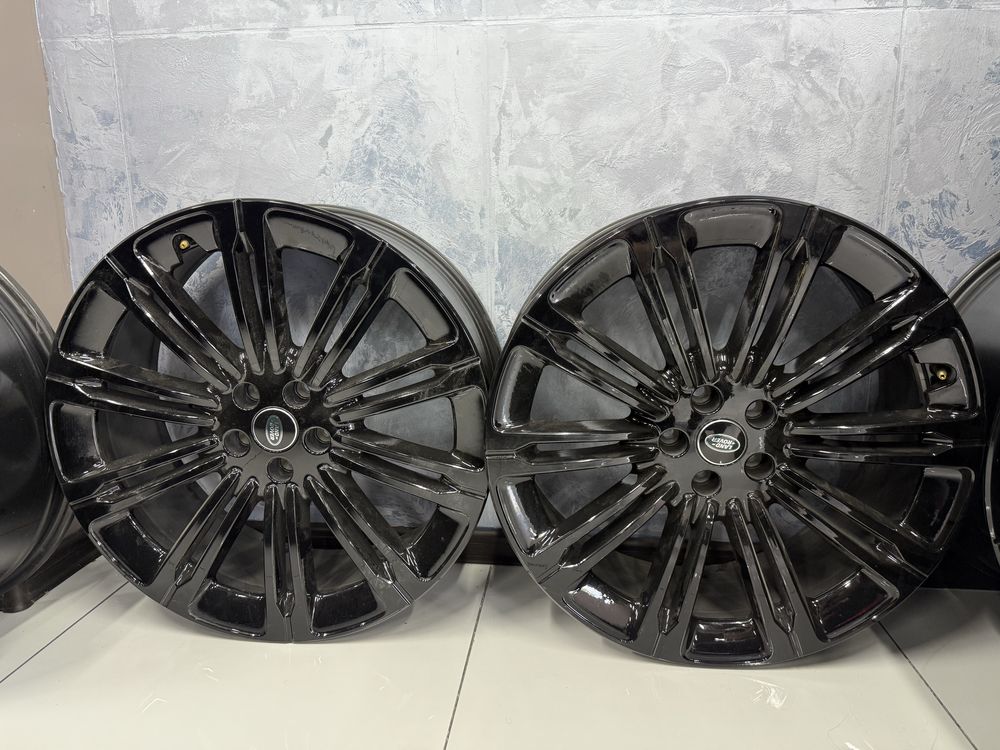 Land Rover RANGE ROVER  R23