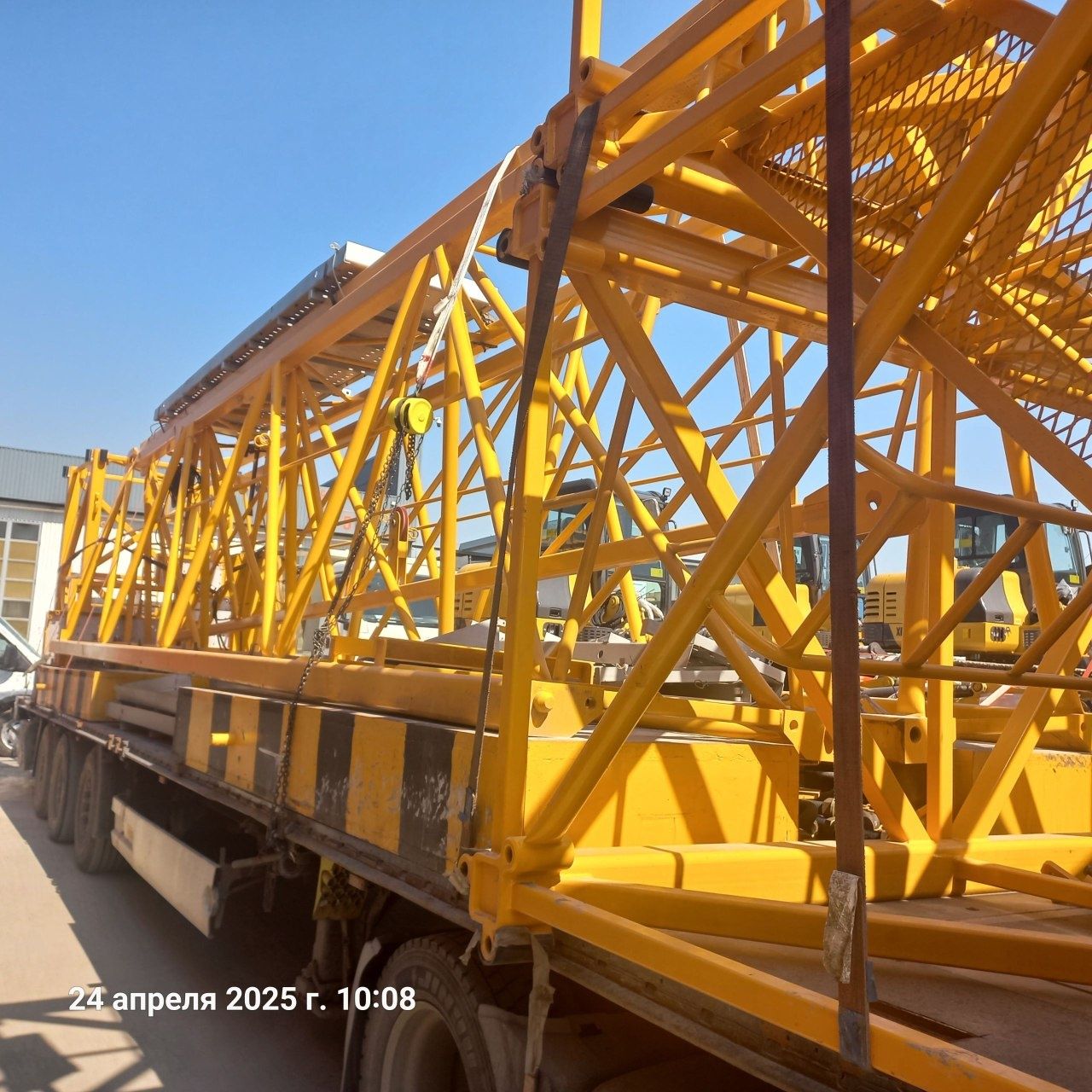 Башенный кран Minora kran XCMG 6015 8 тонна