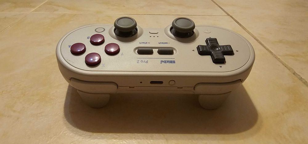 Джойстик 8BitDo Pro 2