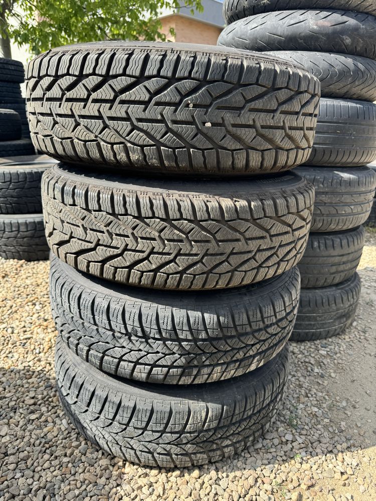 Vand 4 jante aluminiu +4 anvelope 195/65 r15,m+s