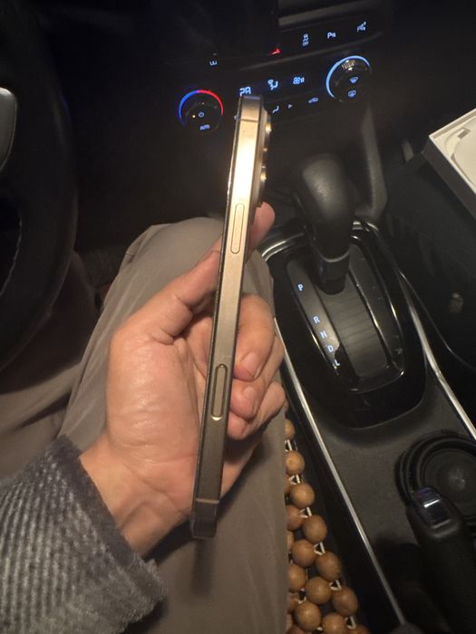 Stochna Iphone 16 pro max 256Gb