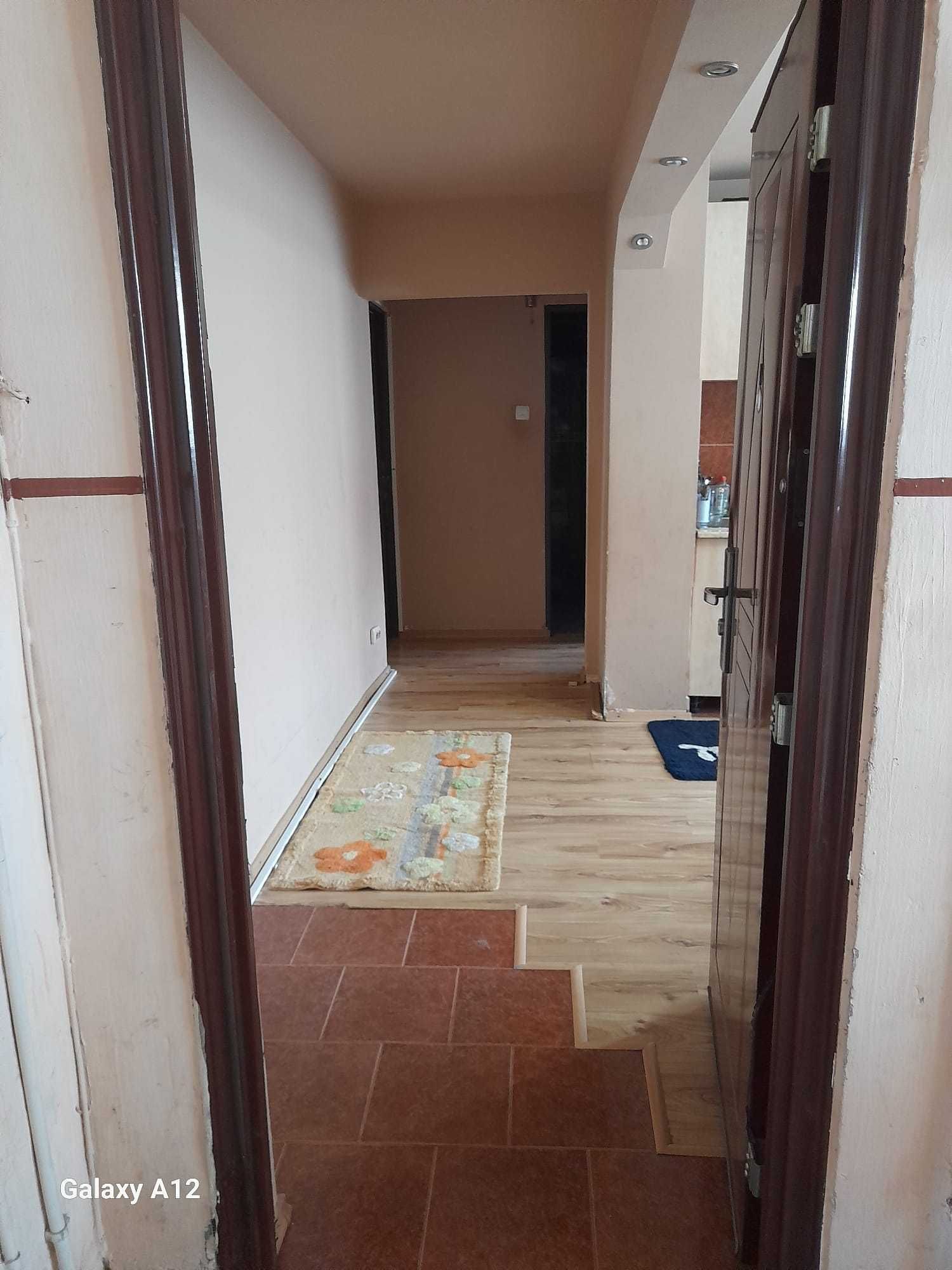 Apartament 2 cam de vânzare Năsăud